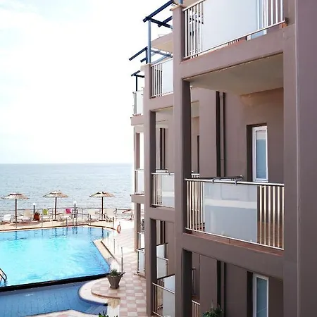 Cozy Corner Vs Beachfront Stalós Dış mekan fotoğraf