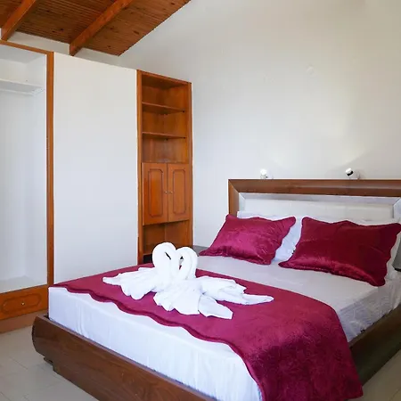 Cozy Corner Vs Beachfront Stalós Dış mekan fotoğraf